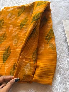Elegant Mustard Leaf Print Saree❤️