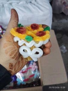 Handmade flower keychain