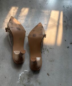 Chic Chain Detail Pointed Toe Mules