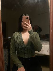 ZARA vintage knit cropped cardigan