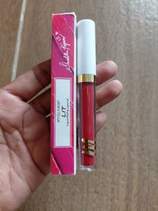 MYGLAMM LIT Liquid Lipstick Hot Tottie