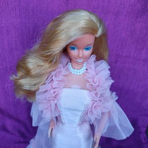 Leo Mattel Vintage 80s Barbie Doll