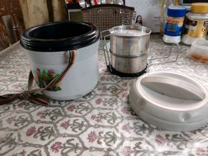 Tiffin Set With Two Steel Containers