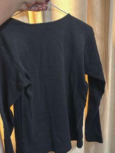 Black Long Sleeve Scoop Neck Top