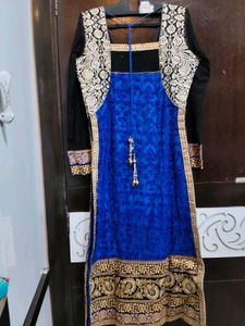 Elegant Blue &amp; Black Embroidered Kurta Set