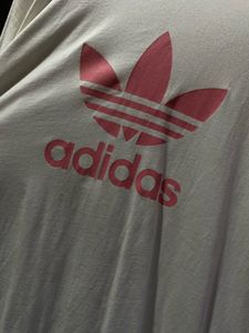 🎀✨Authentic Adidas Pink Trefoil Tee