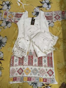 Elegant Embroidered Kurta Set