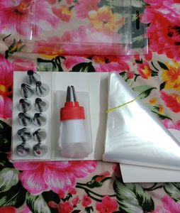 12 Pieces Cake Decoration Nozzles + Free 10 Bags