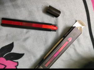 BRAND NEW ** 5 IN 1 MATTE RED EDITION LIPSTICK