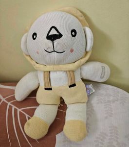 Knitted Lion Stuffed Toy