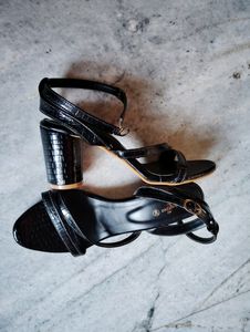 Black Heel Sandal.