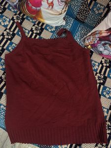 Maroon Spaghetti wollen Strap Top