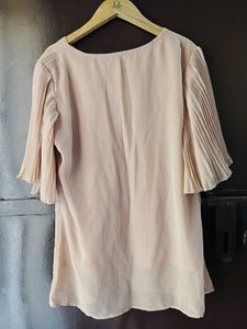V neck Elegant Pleated Sleeve Top