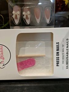 Nakhi Press On Nails