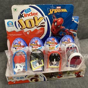 kinderjoy Spider man web shooters