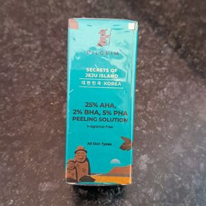 Pilgrim 25% AHA, 2%BHA, 5%PHA Peeling Solution
