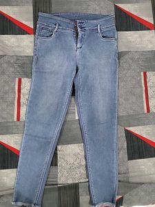 Light Wash High Waisted Jeans