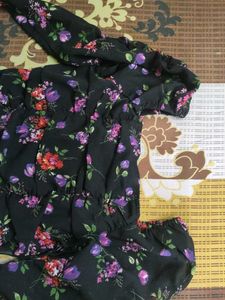 Floral Print Crop top