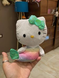 Cute Hello Kitty Plush Toy