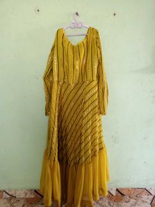 HALDI WEAR GOWN WEDDING SEASON