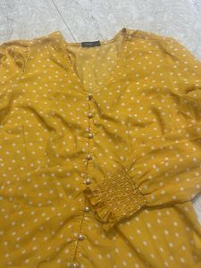 Dotted Top