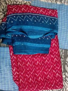Vibrant Zigzag Pattern Saree