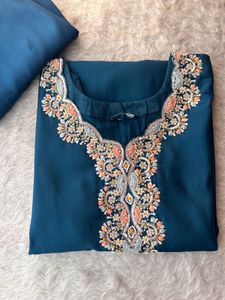 Teal Kurta Set with Intricate Embellishments