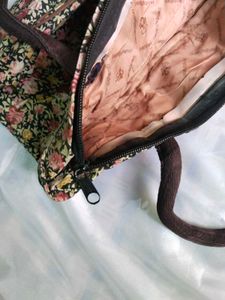 Floral Print Shoulder Bag