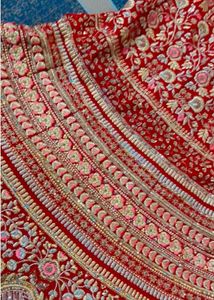 Red embellished lehnga