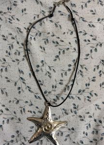 Starfish Pendant Necklace