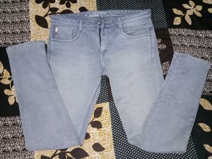 Light Wash Straight Jeans