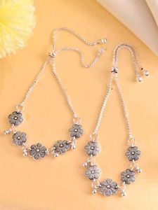 Silver Flower Anklets