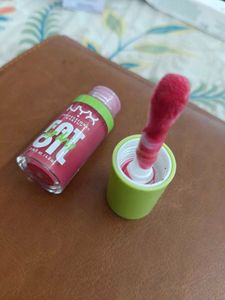 NYX Professional Makeup Lip Gloss