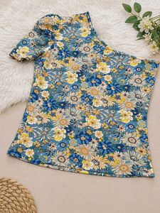 One shoulder Floral Print top