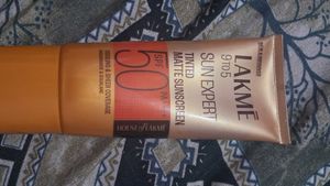 Sun Scoop Hydrating Fluid Sunscreen SPF 60