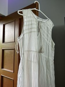 Elegant White Maxi Dress
