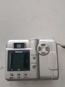 Nikon Coolpix 775 Digital Camera