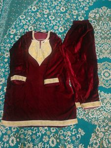 traditional kashmiri pheran set