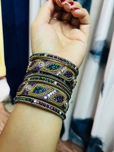 6 metal  Bangle Set with box new