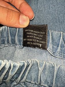 Comfortable Light Wash Denim Jeans