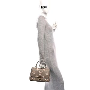 Louis Vuitton Slingbags