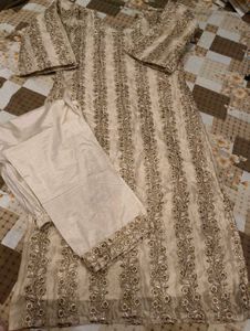 Elegant Embroidered Kurta Set