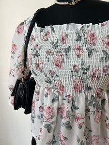 Floral Print Square Neck Top