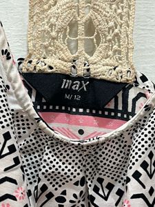 MAX Patterned Tank Top with Lace Detail