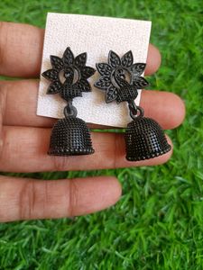 Black Earings For Girls/womens