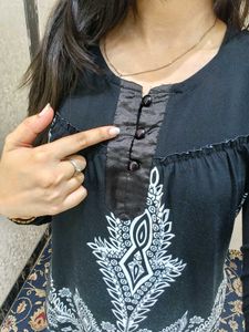 Stylish Black &amp; White Printed Dress