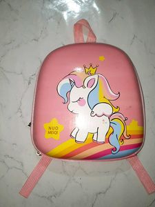 beautiful 🎒