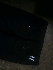Jecci Five slim flared Y2K pants