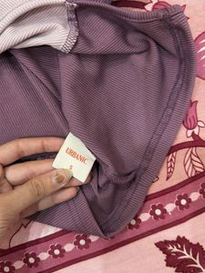 Cute Two-Tone Ribbed Crop Top