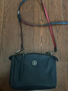 Tommy Hilfiger Navy Crossbody Bag